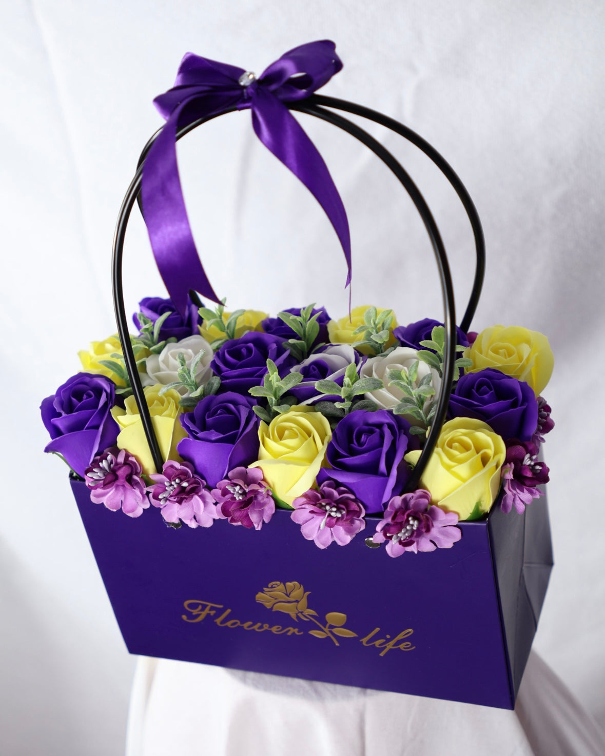 💜MODELUL „TRAISTA REGALA” IN 4 CULORI DIN SAPUN⚜️