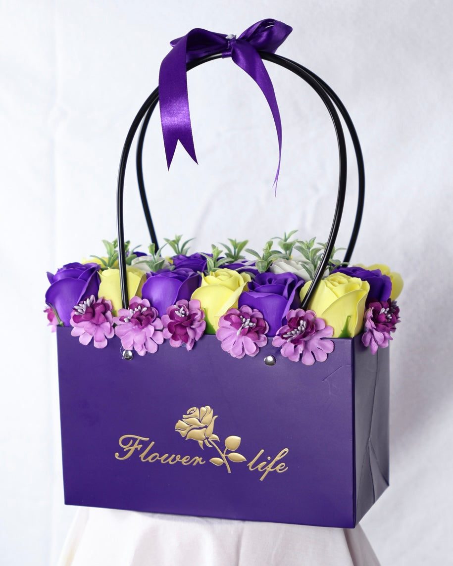 💜MODELUL „TRAISTA REGALA” IN 4 CULORI DIN SAPUN⚜️